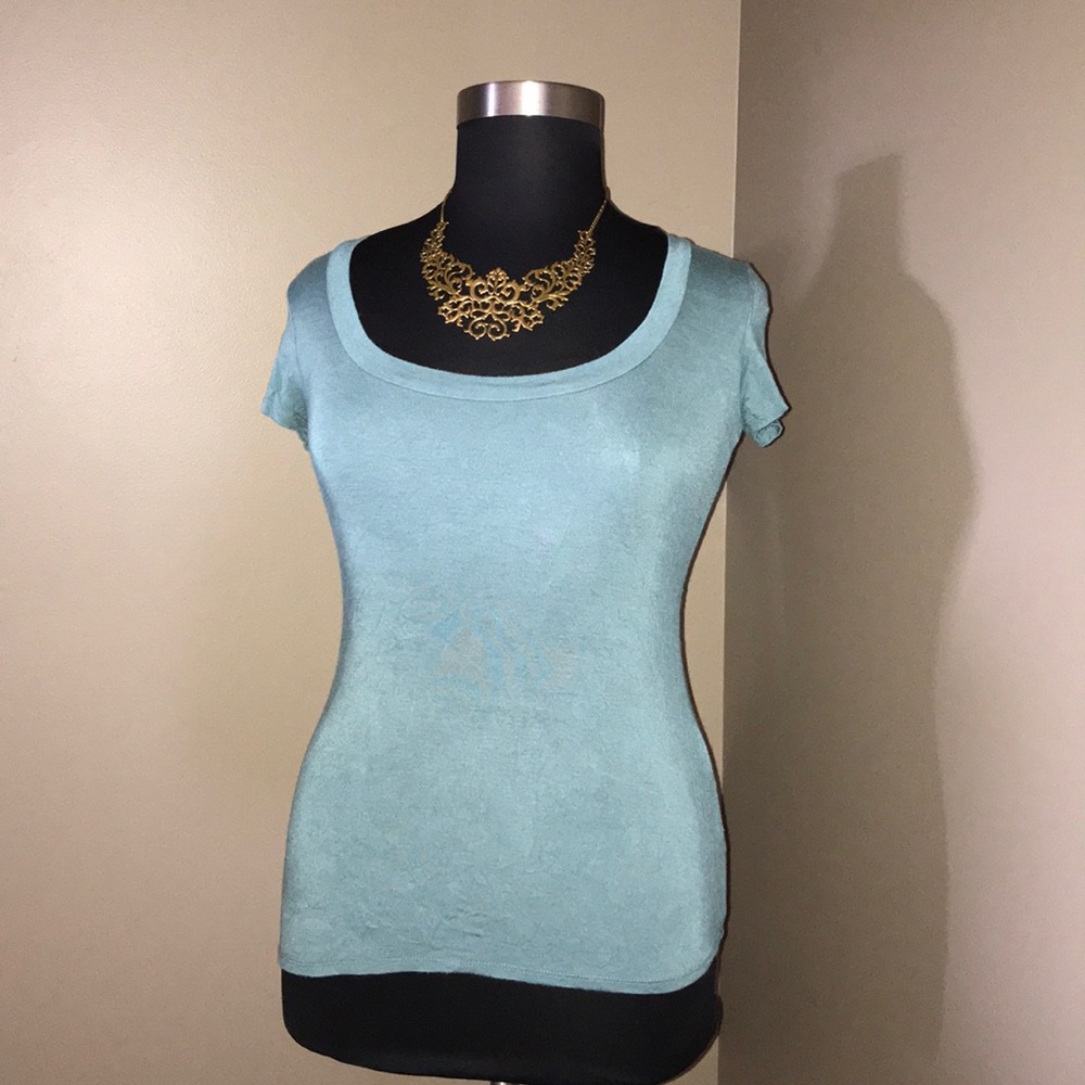 Turquoise Scoop Neck Casual Tee
